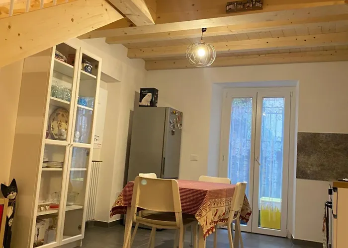 Black Eagle 펜션 만델로델라리오